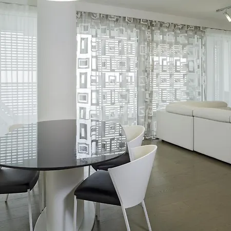 Panfilo Luxury Apartamento *
